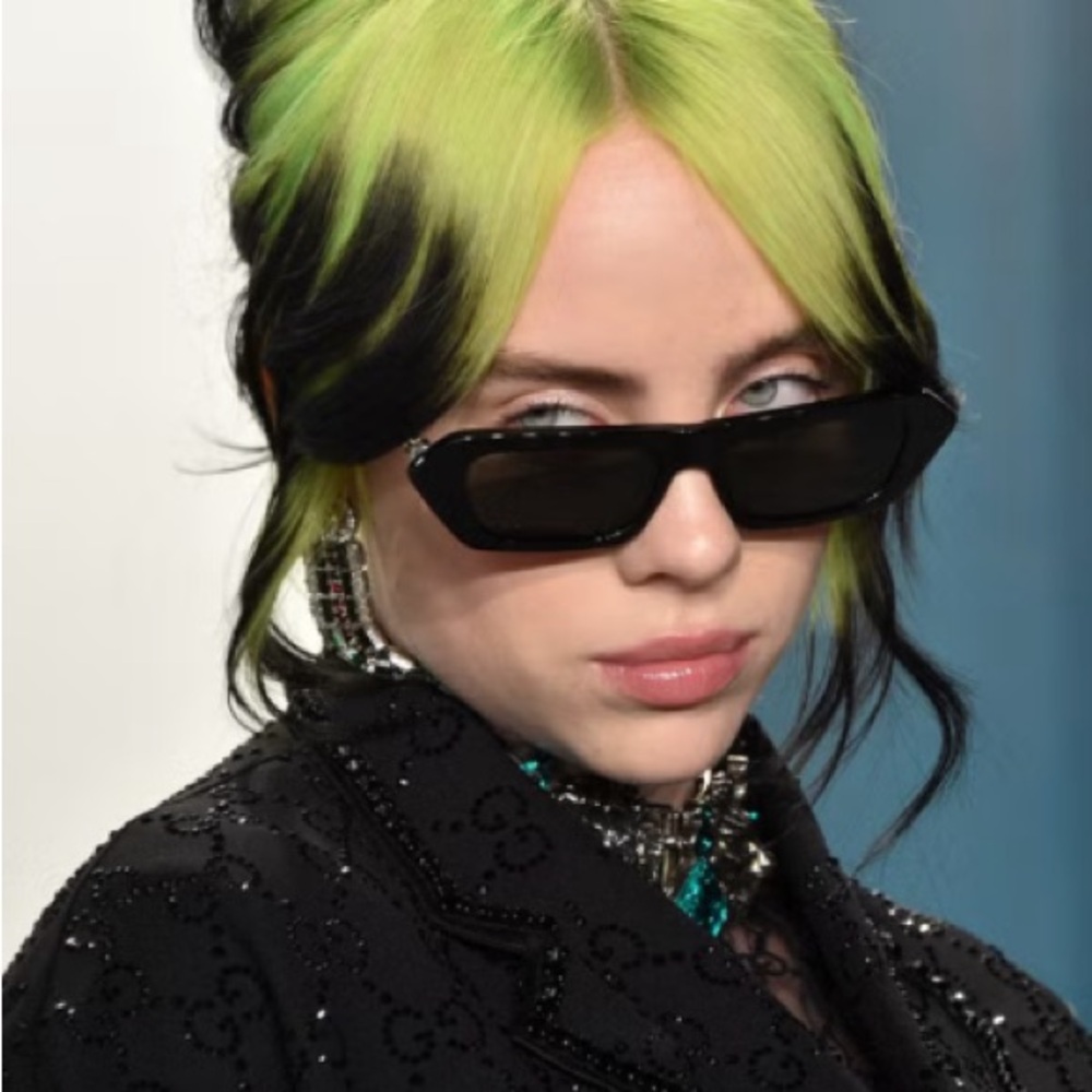 Excluded Gucci Sunglasses, New 395 - Picture 9 of 12